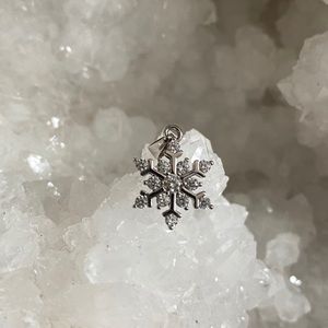Snowflake Diamond Pendant